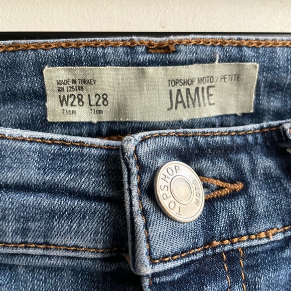 TOPSHOP HIGH RISE MOTO RIPPED KNEE JAMIE JEANS PETITE W:28 - Picture 3 of 5